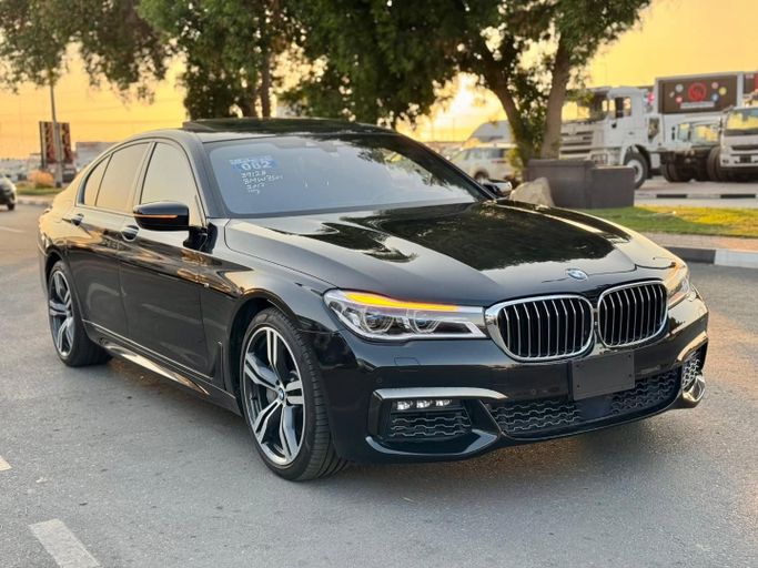 Used BMW 7 Series 750i VI (G11/G12), 4.4 l, 2017 in Dubai by Saeed Auto, Black color. Japanese Specs | AUTO.AE