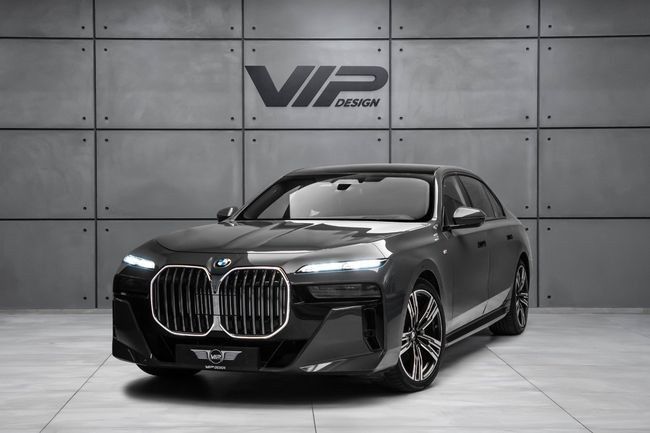 Used ⁦BMW 7 Series 740i VII (G70), 3.0 l, 2023⁩ in UAE, Dubai by VIP Design, Grey color. GCC Specs | AUTO.AE | Listing #287928