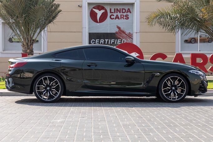 Used BMW 8 Series 840i II (G14/G15/G16) Facelift, 3.0 l, 2023 in Dubai by Linda Cars, Green color. GCC Specs | AUTO.AE