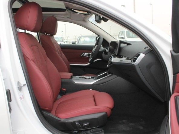 Новый BMW i3 40 I (G28) Рестайлинг, 2024 в Дубае от Titanum Cars Белый цвет. Other | AUTO.AE