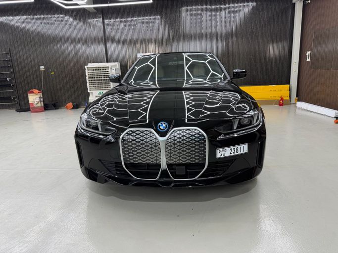 مستعملة BMW i4 eDrive40 عملية فيس ليفت G26, 2025 في في دبي، اللون أسود. المواصفات الأمريكية | AUTO.AE | إعلان #254586