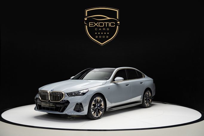 مستعملة BMW i5 eDrive40, 2024 في في دبي من Exotic Cars، اللون رمادي. مواصفات الخليج | AUTO.AE | إعلان #269969