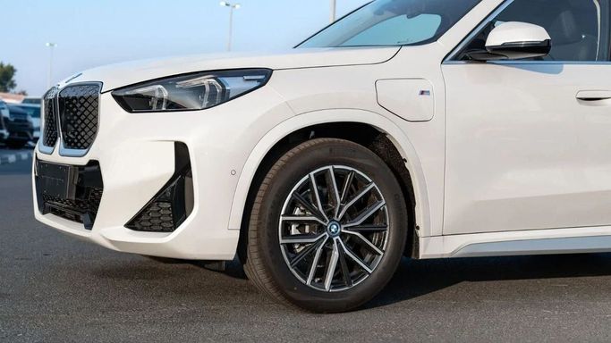 New BMW iX1 eDrive, 2022 in Dubai by Altass Motors, White color. Other | AUTO.AE