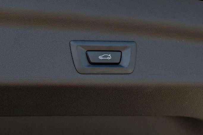 New BMW iX1 eDrive, 2022 in Dubai by Altass Motors, Black color. Other | AUTO.AE