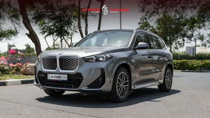 Новый BMW iX1 eDrive, 2022 в Дубае от Altass Motors Серый цвет. Other | AUTO.AE