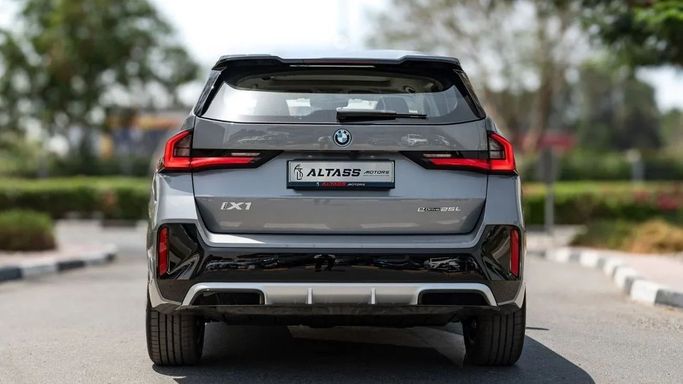 Новый BMW iX1 eDrive, 2022 в Дубае от Altass Motors Серый цвет. Other | AUTO.AE