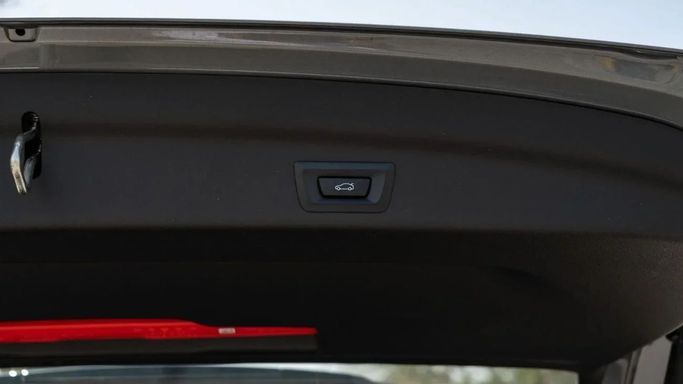 Новый BMW iX1 eDrive, 2022 в Дубае от Altass Motors Серый цвет. Other | AUTO.AE