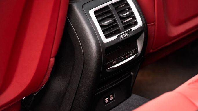 Новый BMW iX3 I (G08) Рестайлинг, 2025 в Дубае от Altass Motors Белый цвет. Other | AUTO.AE