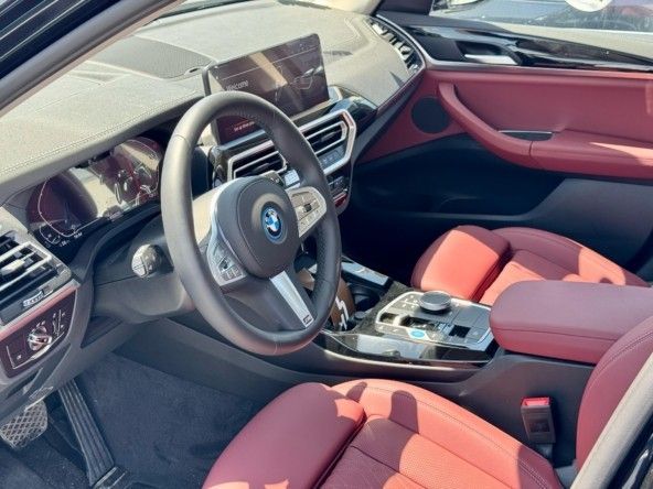 Новый BMW iX3 I (G08) Рестайлинг, 2025 в Дубае от Titanum Cars Черный цвет. Other | AUTO.AE