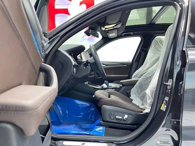 Новый BMW iX3 I (G08) Рестайлинг, 2023 в Дубае от F1 Motors Черный цвет. GCC | AUTO.AE