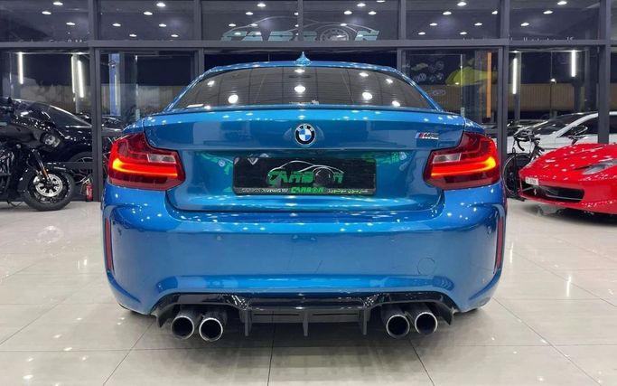 Подержанный BMW M2 F87 Рестайлинг, 3.0 л, 2017 в Дубае от Carbon Cars Синий цвет. Корейская | AUTO.AE
