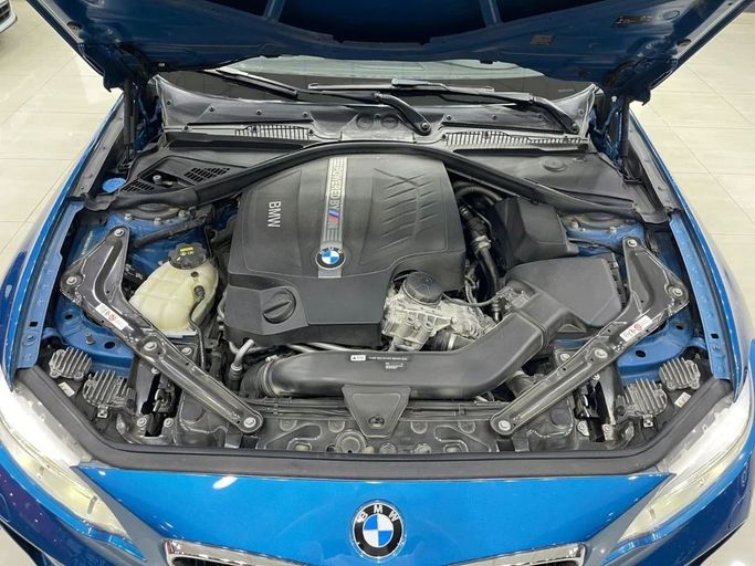 Подержанный BMW M2 F87 Рестайлинг, 3.0 л, 2017 в Дубае от Carbon Cars Синий цвет. Корейская | AUTO.AE