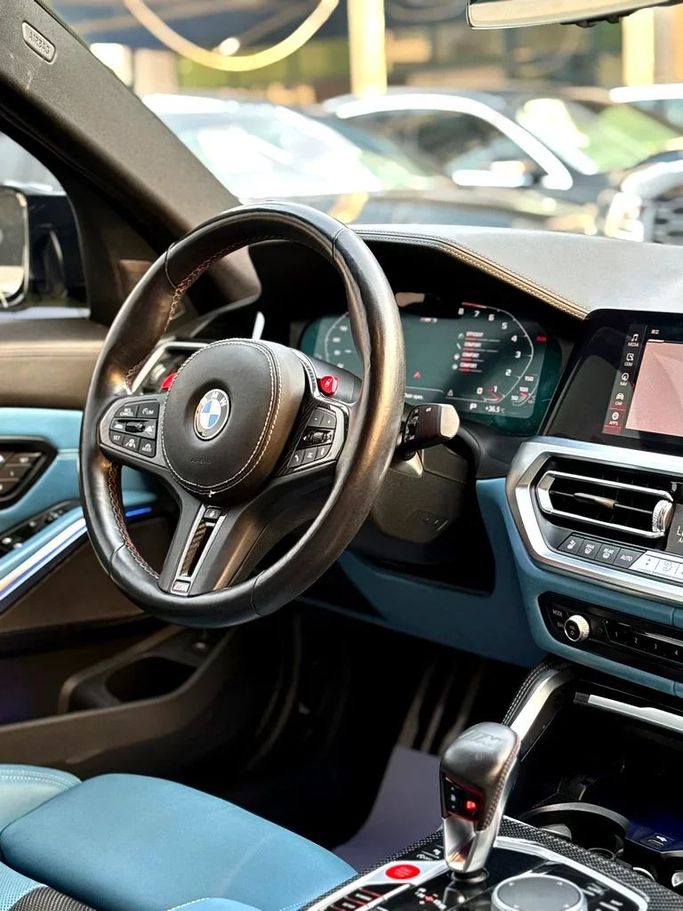 Подержанный BMW M3 Competition Package VI (G80), 3.0 л, 2022 в Дубае от Auto Bank Motors Желтый цвет. Американская | AUTO.AE