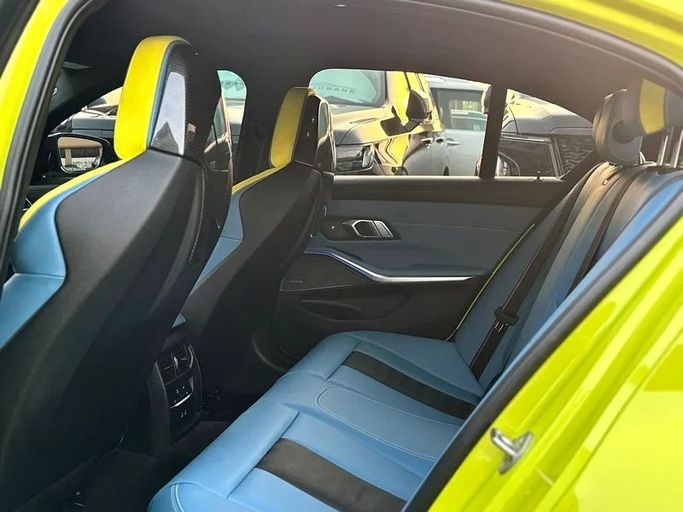 Подержанный BMW M3 Competition Package VI (G80), 3.0 л, 2022 в Дубае от Auto Bank Motors Желтый цвет. Американская | AUTO.AE
