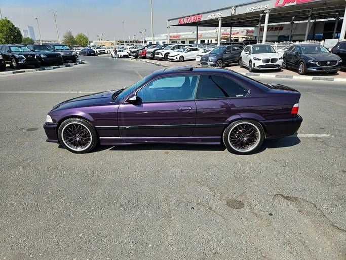 Подержанный BMW M3 II (E36), 3.0 л, 1994 в Дубае от Irfan Motors Пурпурный цвет. Японская | AUTO.AE