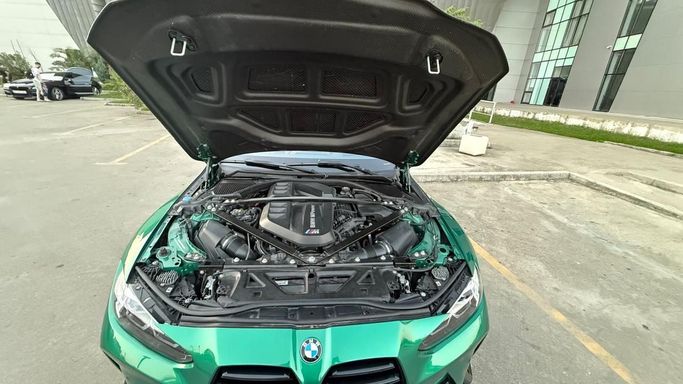 Подержанный BMW M3 Competition Package VI (G80), 3.0 л, 2022 в Дубае Зеленый цвет. Американская | AUTO.AE