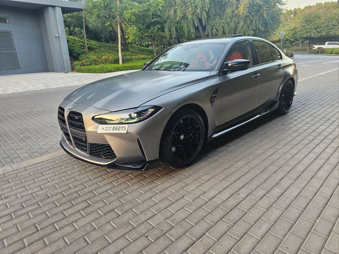 Подержанный BMW M3 Competition Package VI (G80), 3.0 л, 2024 в Дубае Серый цвет. Американская | AUTO.AE | Объявление #246660