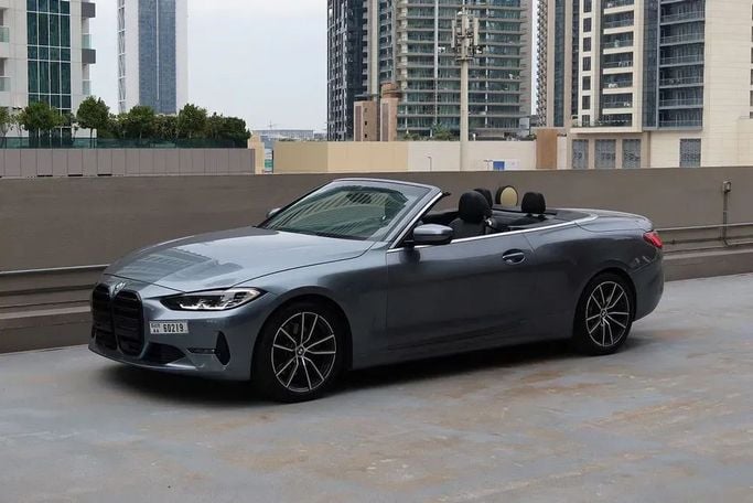 BMW M4 Competition Package G82/G83, 2022 кабриолет спорт класса в Дубае от Alligator Car Rental серый цвет | AUTO.AE