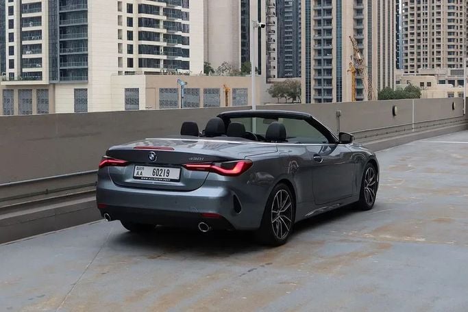 BMW M4 Competition Package G82/G83, 2022 кабриолет спорт класса в Дубае от Alligator Car Rental серый цвет | AUTO.AE