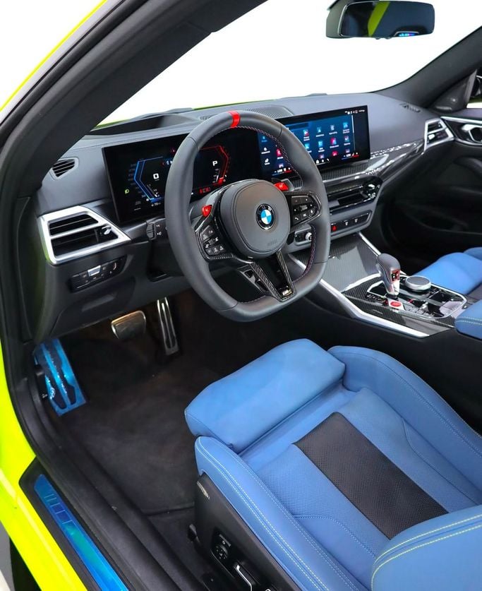 Новый BMW M4 Competition Package G82/G83 Рестайлинг, 3.0 л, 2025 в Дубае Желтый цвет. Канадская | AUTO.AE