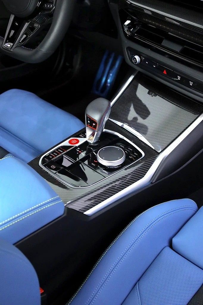 Новый BMW M4 Competition Package G82/G83 Рестайлинг, 3.0 л, 2025 в Дубае от Al Faris Motors Желтый цвет. Other | AUTO.AE