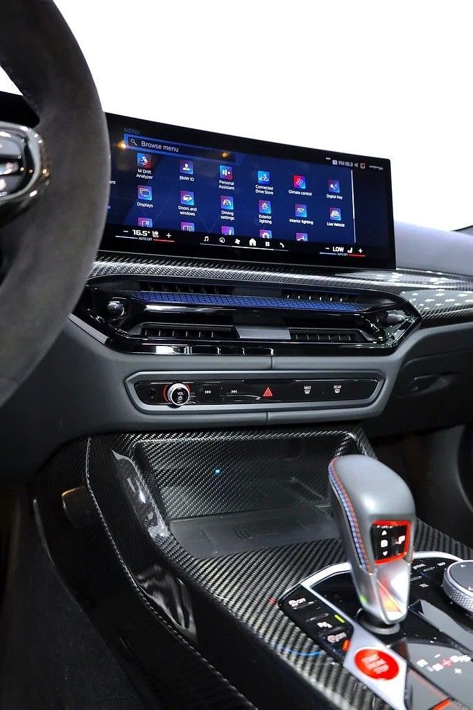 Новый BMW M4 CS G82/G83 Рестайлинг, 3.0 л, 2025 в Дубае от Al Faris Motors Голубой цвет. Other | AUTO.AE