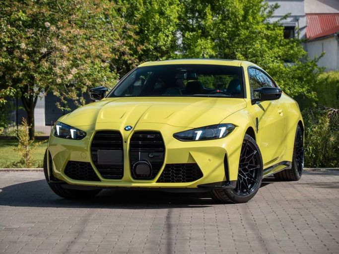 Подержанный BMW M4 Competition Package G82/G83 Рестайлинг, 3.0 л, 2026 в Дубае от Fair Import Желтый цвет. Европейская | AUTO.AE | Объявление #272501