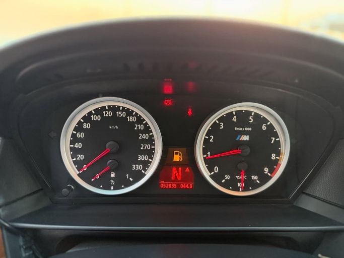 Подержанный BMW M5 IV (E60/E61), 5.0 л, 2006 в Дубае от Japan Motors Черный цвет. Other | AUTO.AE