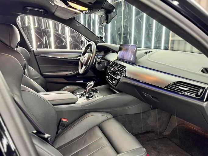 Used BMW M5 Competition VI (F90) Facelift, 4.4 l, 2023 in Dubai by Zeus Motors, Black color. GCC Specs | AUTO.AE