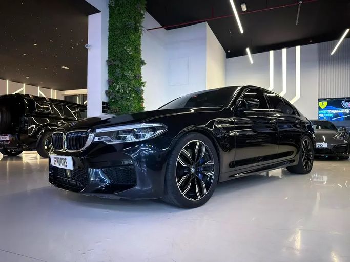 مستعملة BMW M5 السادس (F90), 4.4 l, 2018 في في دبي من GE Motors، اللون أسود. مواصفات الخليج | AUTO.AE | إعلان #265029