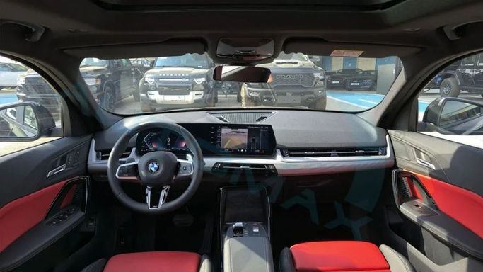 Новый BMW X2 sDrive18i II (U10), 1.5 л, 2025 в Дубае от Auto Max Group Черный цвет. GCC | AUTO.AE