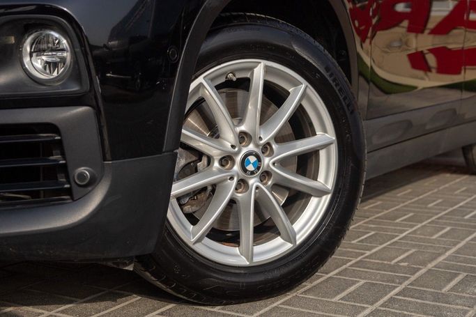 Used BMW X2 sDrive20i I (F39), 2.0 l, 2020 in Dubai by Linda Cars, Black color. GCC Specs | AUTO.AE