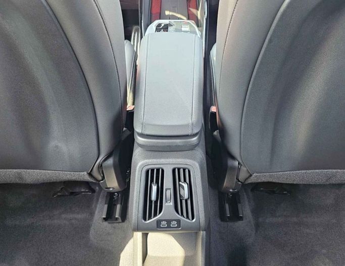 Новый BMW X2 sDrive18i II (U10), 1.5 л, 2025 в Дубае от SK Motors Белый цвет. GCC | AUTO.AE