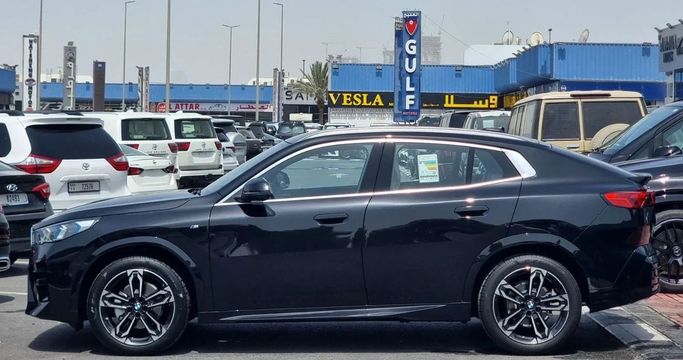 New BMW X2 sDrive18i II (U10), 1.5 l, 2025 in Dubai by Auto Gallery DXB, Black color. GCC Specs | AUTO.AE