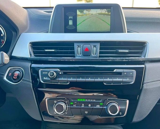 Подержанный BMW X2 xDrive20i I (F39), 2.0 л, 2020 в Дубае от Designo Cars Trading Черный цвет. GCC | AUTO.AE