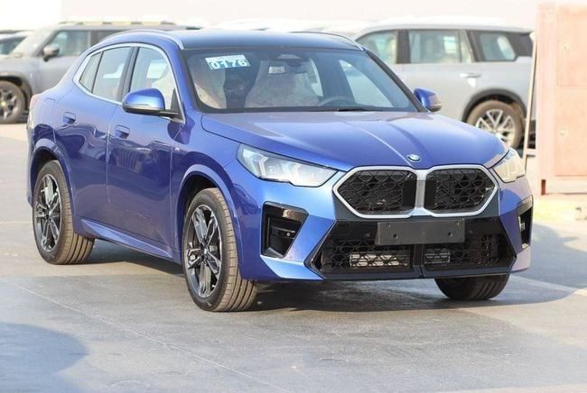 جديدة BMW X2 sDrive18i II (تحت 10 سنوات), 1.5 l, 2026 في في دبي من AL SHERAA AL MALAKI، اللون أزرق. مواصفات الخليج | AUTO.AE