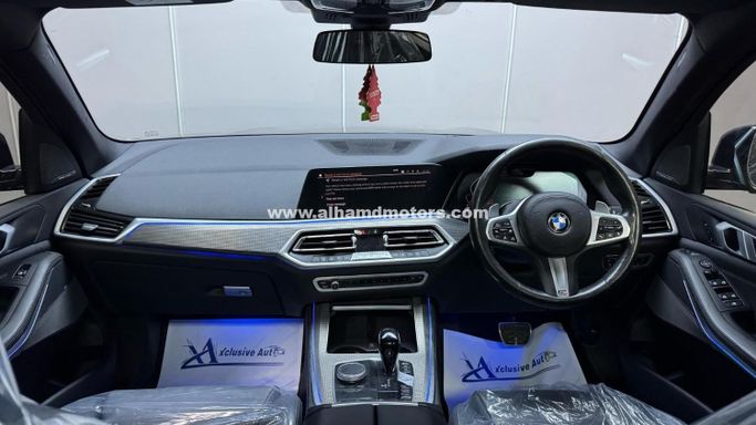 Подержанный BMW X3 30d xDrive III (G01), 3.0 л, 2019 в Дубае от Alhamd Motors Синий цвет. Other | AUTO.AE