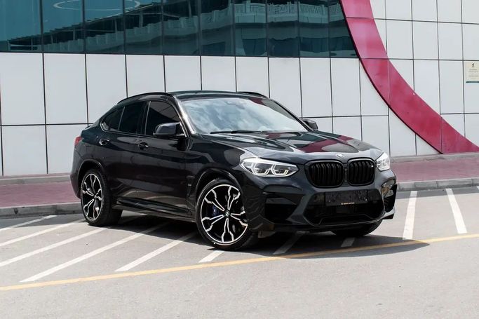 مستعملة BMW X4 M Competition ط (F98), 3.0 l, 2020 في في دبي من VERONA MOTORS، اللون أسود. المواصفات الكورية | AUTO.AE | إعلان #261889