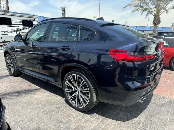 Подержанный BMW X4 30i II (G02) Рестайлинг, 2.0 л, 2021 в Дубае от Nice Cars Motos Черный цвет. GCC | AUTO.AE