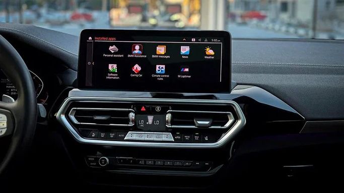 Подержанный BMW X4 20i II (G02) Рестайлинг, 2.0 л, 2023 в Дубае от MBA Motors Черный цвет. Корейская | AUTO.AE