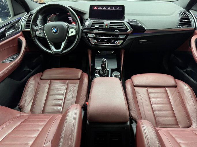 Подержанный BMW X4 30i II (G02), 2.0 л, 2021 в Дубае от Zeus Motors Черный цвет. GCC | AUTO.AE