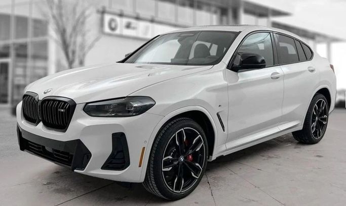 Новый BMW X4 M40i II (G02) Рестайлинг, 3.0 л, 2025 в Дубае от Mercury Global FZCO Белый цвет.  | AUTO.AE