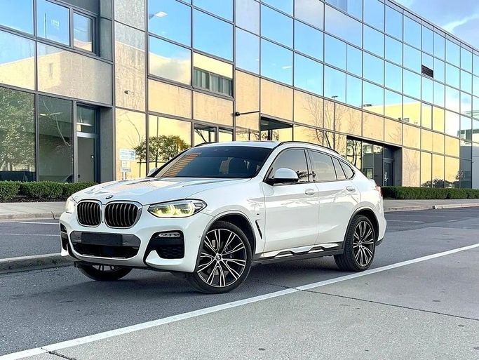 مستعملة BMW X4 30i xDrive II (G02), 2.0 l, 2019 في في دبي من INFINITY DRIVE، اللون أبيض. مواصفات الخليج | AUTO.AE