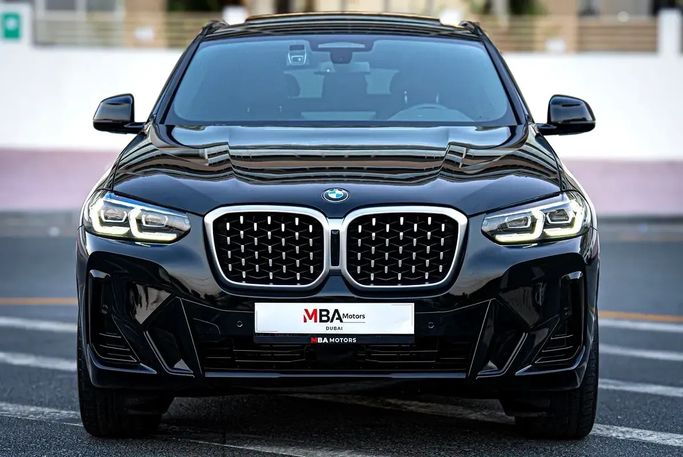 مستعملة BMW X4 20i xDrive II (G02) فيس ليفت II (G02), 2.0 l, 2023 في في دبي من MBA Motors، اللون أسود.  | AUTO.AE | إعلان #269745