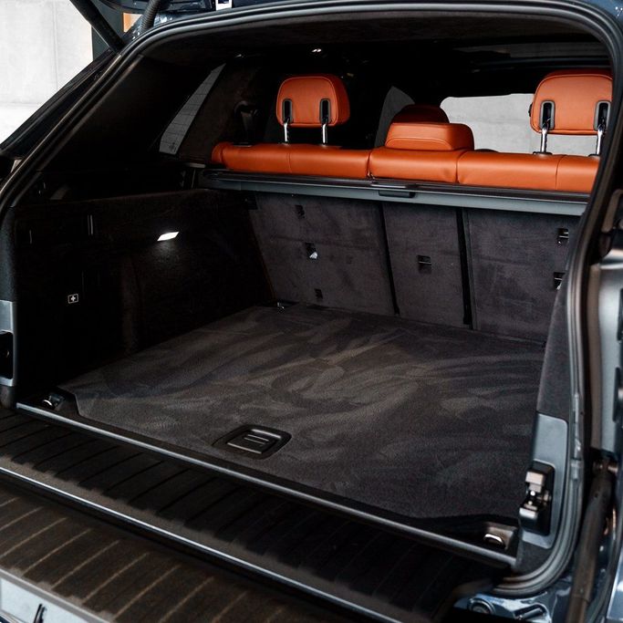 BMW X5 M Competition III (F95) Facelift, 2024 business suv 5 dr. for rent in Dubai by DEIZ, black color | AUTO.AE