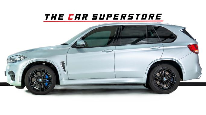 Подержанный BMW X5 M II (F85), 4.4 л, 2016 в Дубае от The Car Superstore Серый цвет. GCC | AUTO.AE