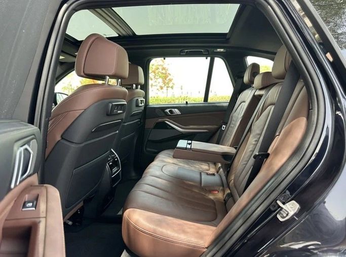 New BMW X5 40i IV (G05/G18), 3.0 l, 2019 in Dubai by Alta Class Motors, Black color. GCC Specs | AUTO.AE