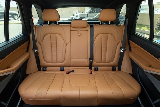 Used BMW X5 40i IV (G05/G18), 3.0 l, 2021 in Dubai by Linda Cars, Black color. GCC Specs | AUTO.AE