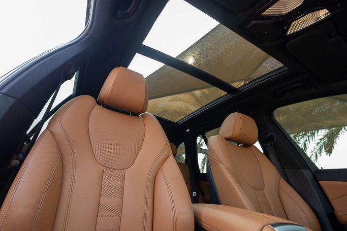 Used BMW X5 40i IV (G05/G18), 3.0 l, 2021 in Dubai by Linda Cars, Black color. GCC Specs | AUTO.AE