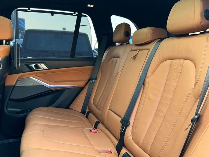Подержанный BMW X5 40i IV (G05/G18), 3.0 л, 2023 в Дубае от Auto Bank Motors Черный цвет. GCC | AUTO.AE
